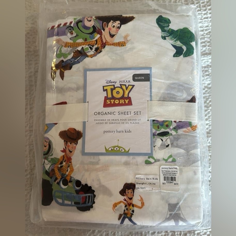 NWT Pottery Barn Toy Story Queen size sheets